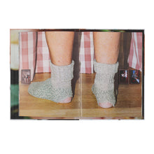 Lade das Bild in den Galerie-Viewer, Katalog ANNA BREIT. These days I think a lot about the days that I forgot