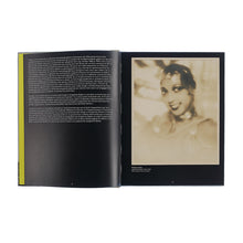 Lade das Bild in den Galerie-Viewer, Katalog JOSEPHINE BAKER. IDOL IKONE INSPIRATION
