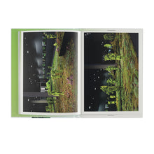 Lade das Bild in den Galerie-Viewer, Katalog KIM SIMONSSON. Moss People
